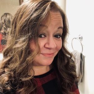 Meet your Posher, Sabrina